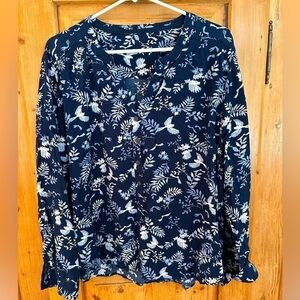 Bass Blue Floral Long Sleeved V Neck Top Size Large